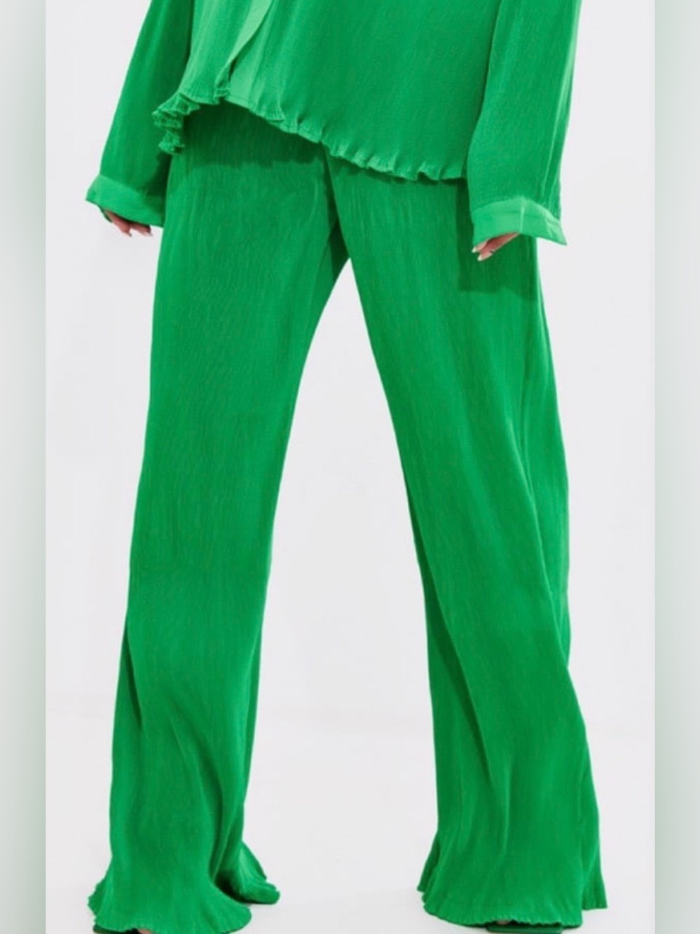 NEW! PRETTY LITTLE THING PLISSE HIGH WAISTED WIDE LEG PANT Sz 4 in Bright Green